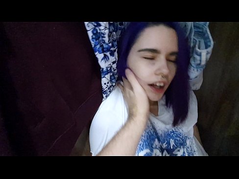 ❤️ Nahita ny rahavaviko tao amin'ny efi-tranonao ary nanampy azy hisotro ❤ Super vetaveta amin'ny pôrnôgrafia mg.epicpornvideos-com.ru ❌❤